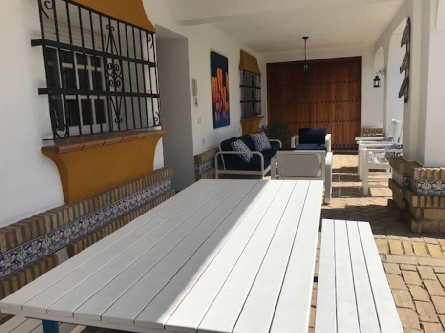 El Magnolio Villa Chiclana de la Frontera Luaran gambar