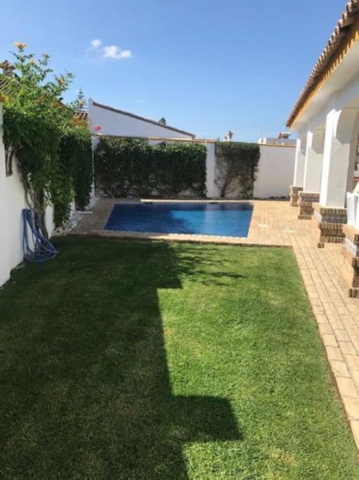 El Magnolio Villa Chiclana de la Frontera Luaran gambar