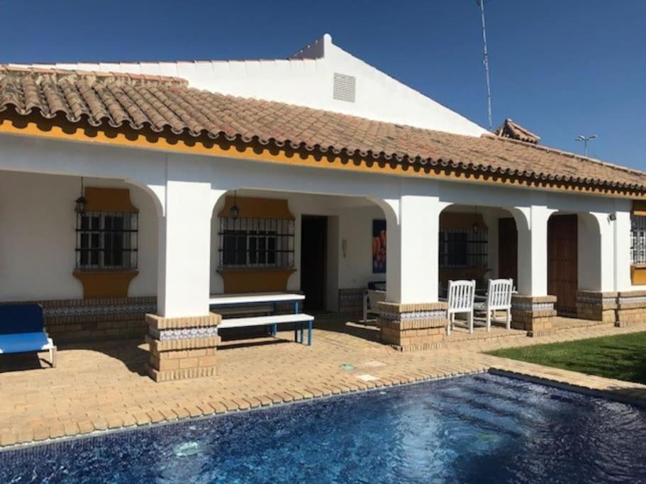 El Magnolio Villa Chiclana de la Frontera Luaran gambar