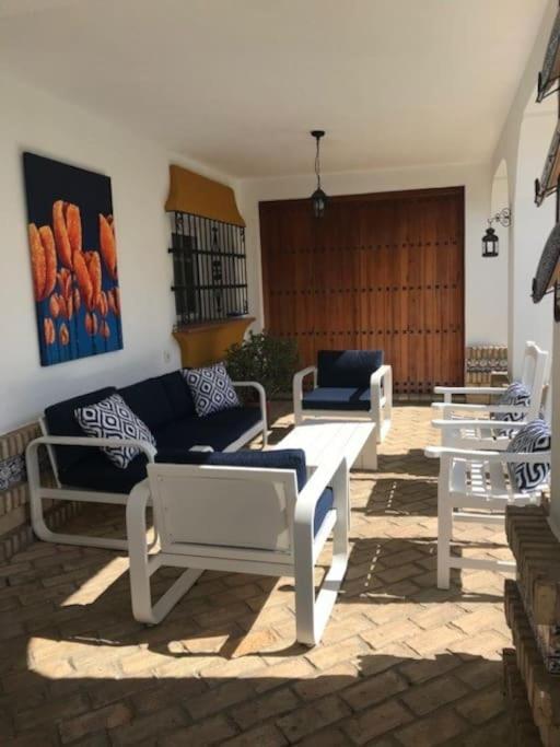 El Magnolio Villa Chiclana de la Frontera Luaran gambar