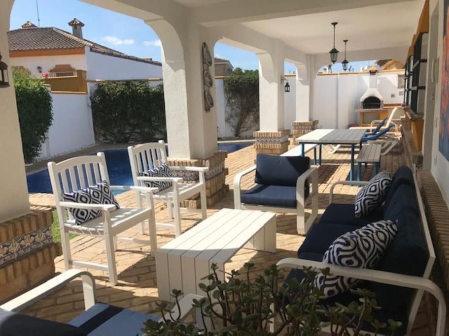 El Magnolio Villa Chiclana de la Frontera Luaran gambar