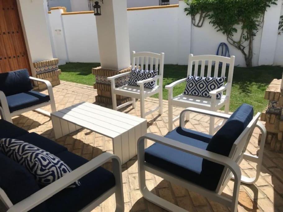 El Magnolio Villa Chiclana de la Frontera Luaran gambar