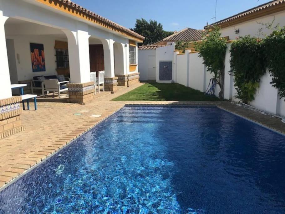 El Magnolio Villa Chiclana de la Frontera Luaran gambar